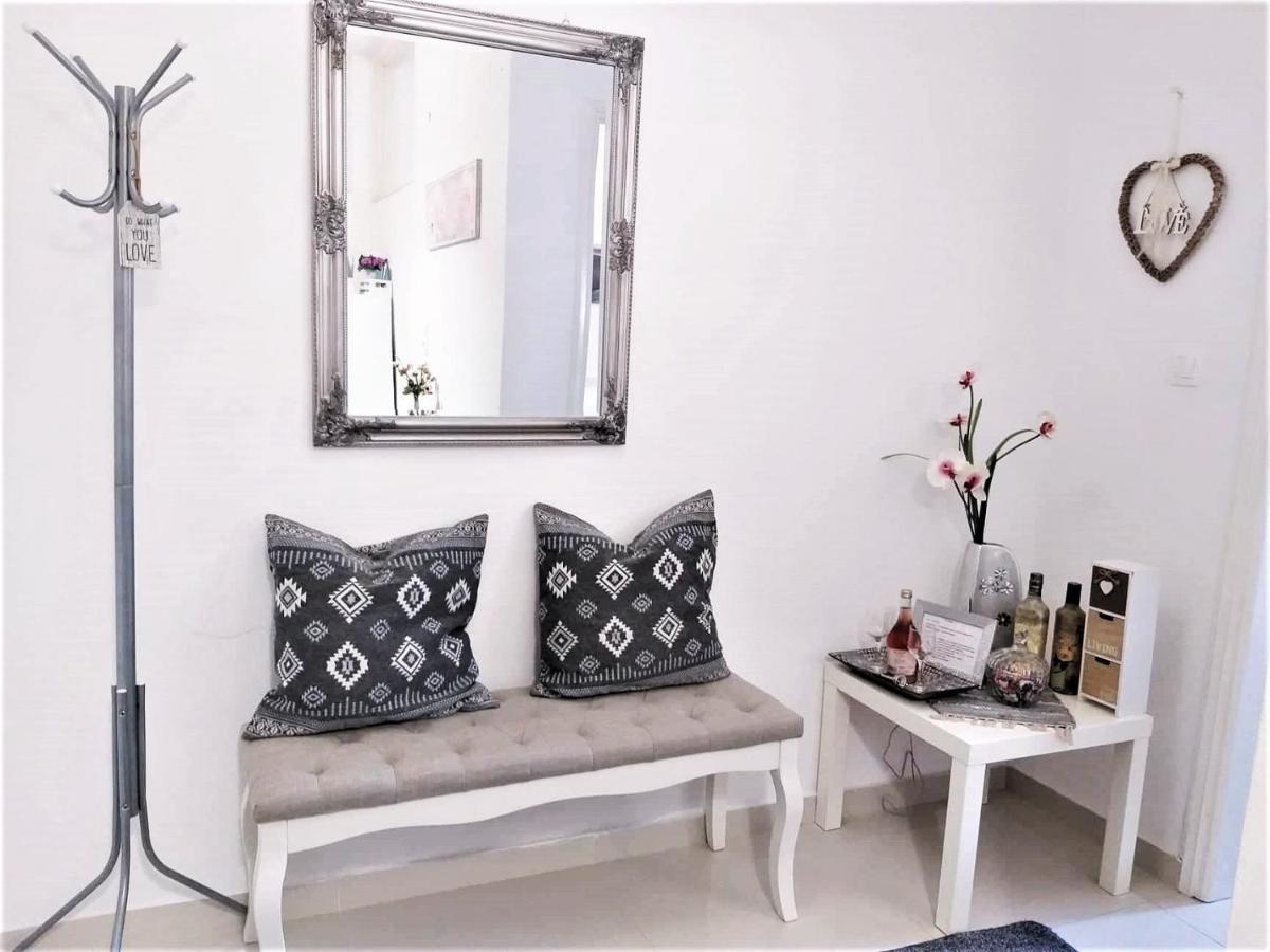 Angelina'S Cosy Apartment In Corfu Town Exterior photo